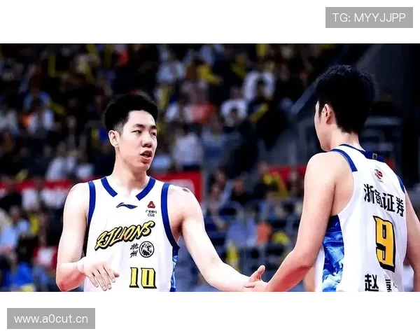 广东终结广厦主场连胜奎因胡金秋表现抢眼